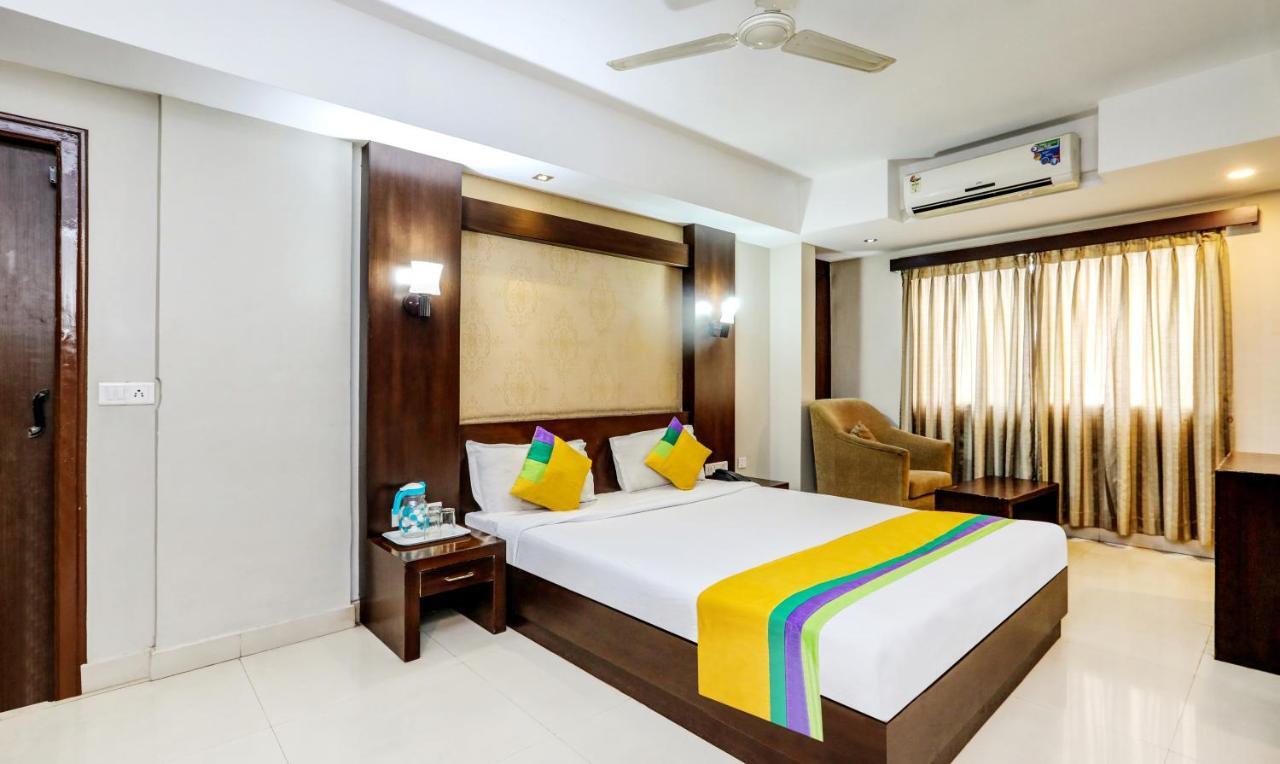 Itsy By Treebo - Greenwood Inn And Suites Near Mysore Palace Narasimharaja Puram Esterno foto